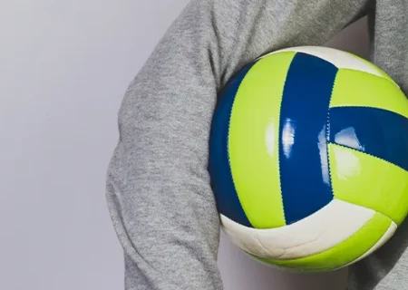 والیبال، هندبال و رویدادهای مهم روز